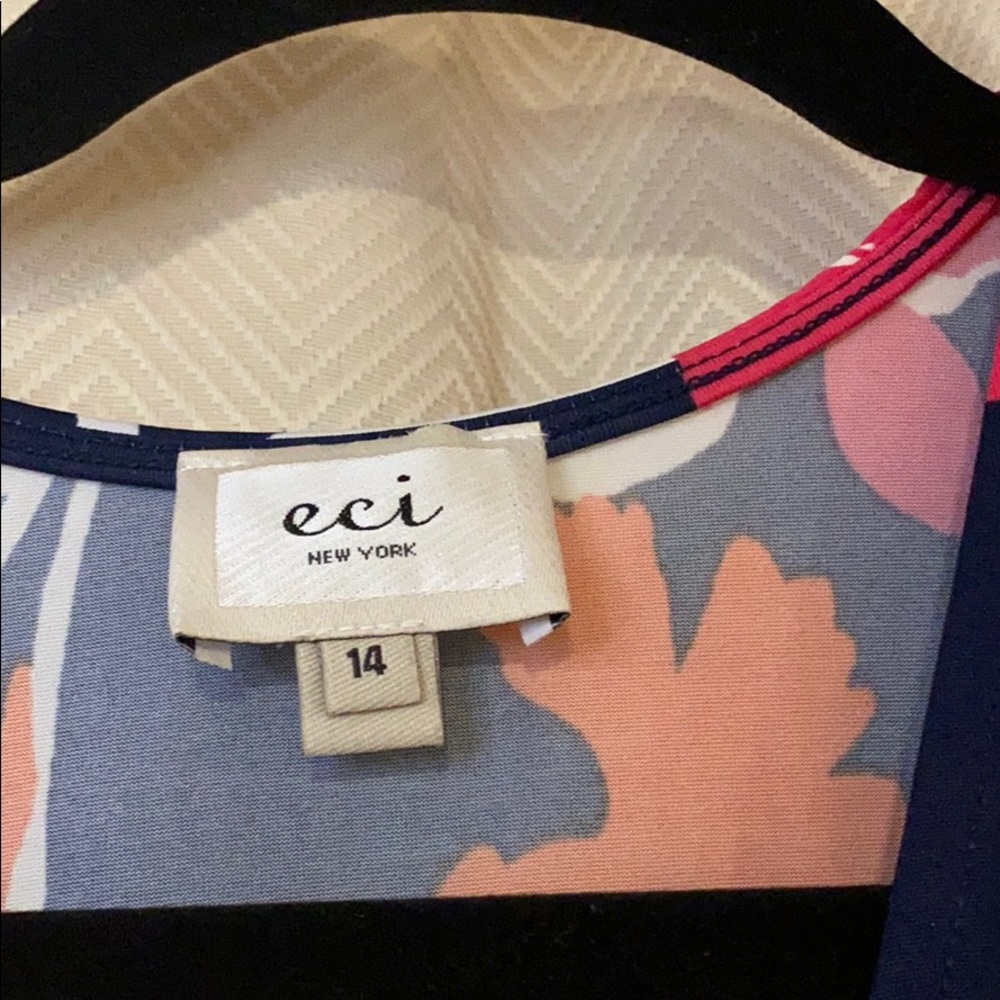 Floral 3/4 Sleeve Dress - Picture 2 of 5